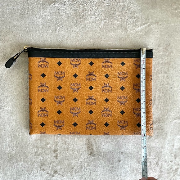 MCM cognac pouch with logos and gold zip closure - Picture 10 of 10